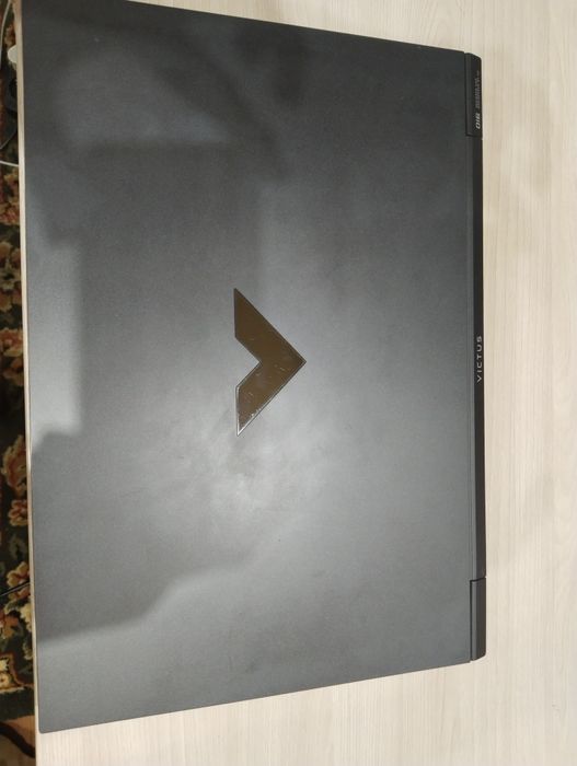 Игровой ноут HP Victus 15