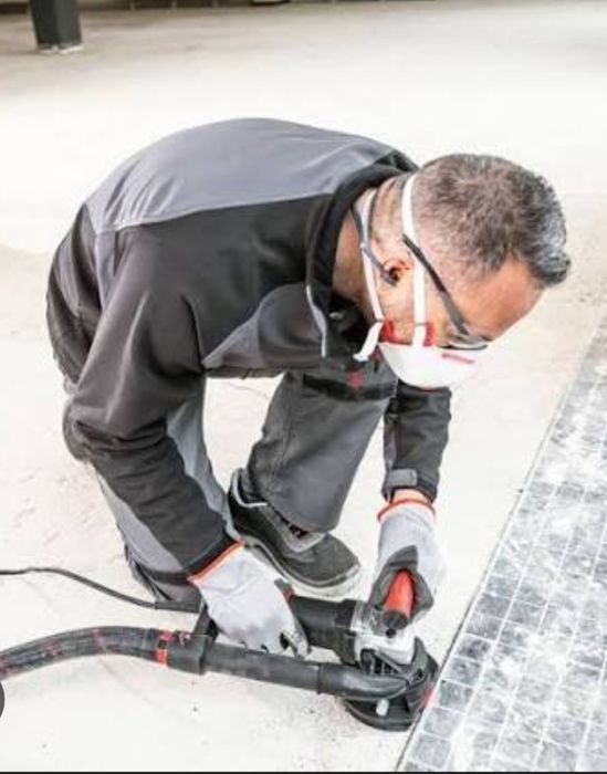 **Răzuit Pereti - Demolari - Renovari**