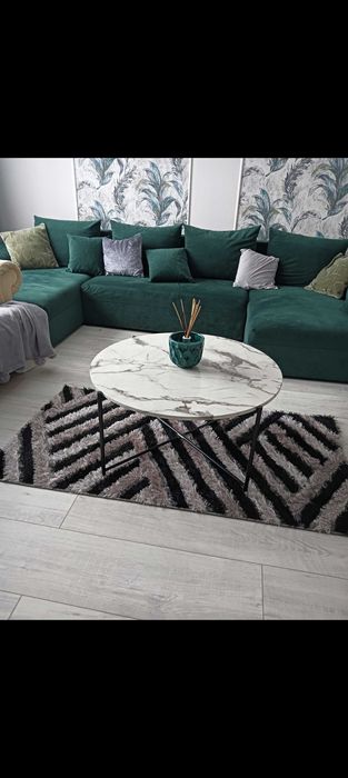 Colțar in forma de U.