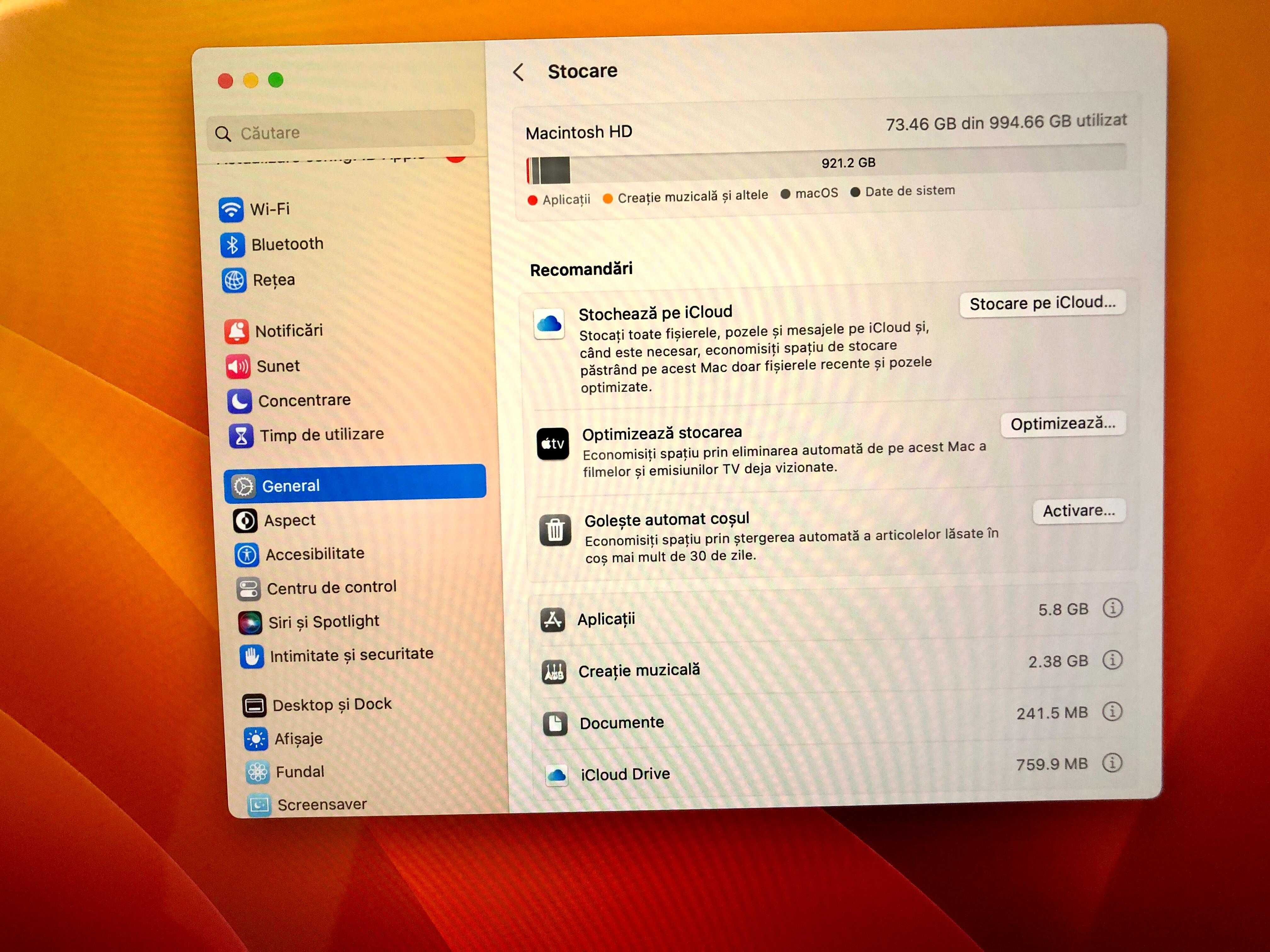 MACBook PRO Apple, diagonala 16", 1TB SSD,Procesor M1 PRO,16 GB RAM