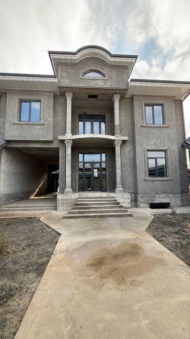 N.12215  ПРОДАЁТСЯ Таунхаус