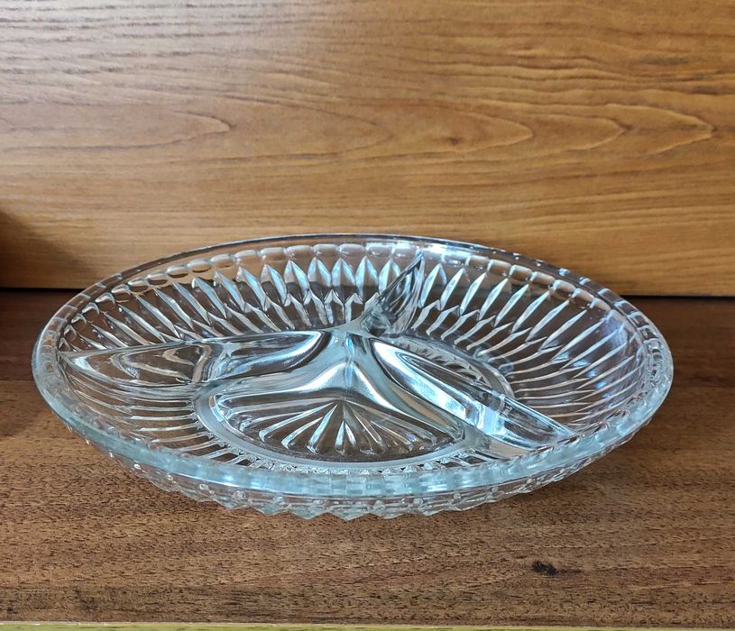 Масивно плато за ордьоври сливенски оловен кристал