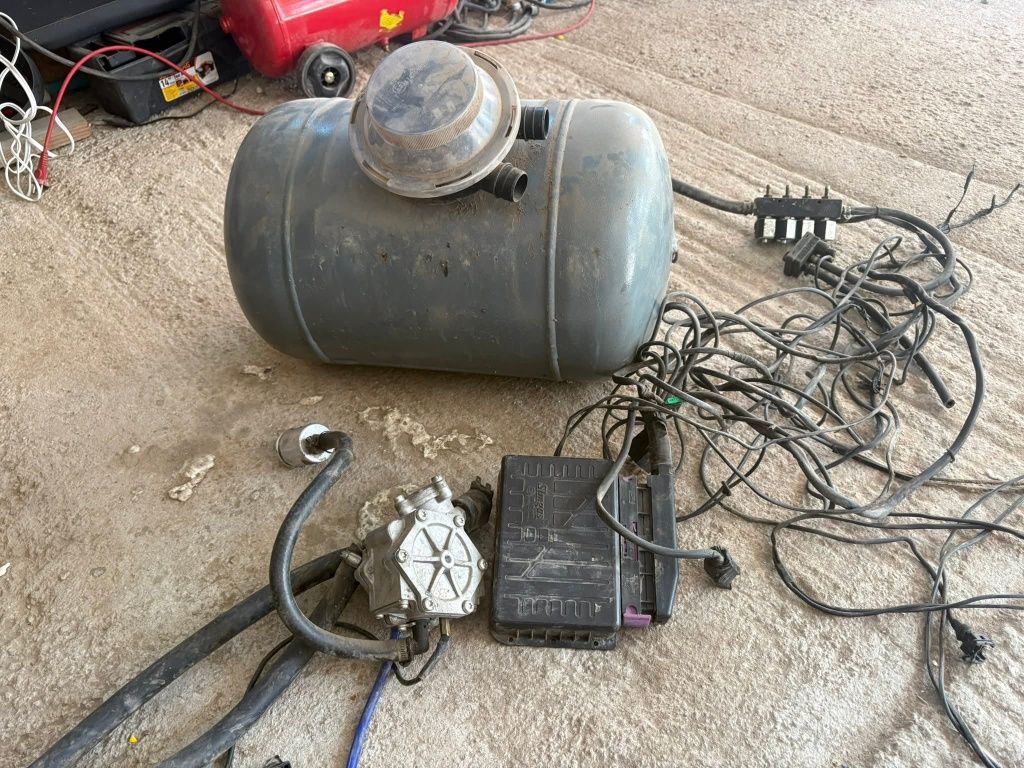 ЧАСТИ ЗА сузуки витара 1.6 16v ДЪЛГА БАЗА