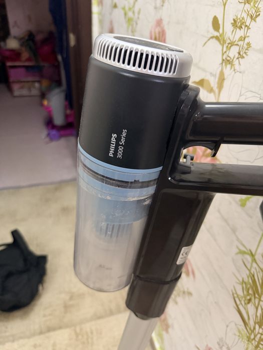 Верикална прахосмукачка с моп за миене Philips AQUA 25.2 V