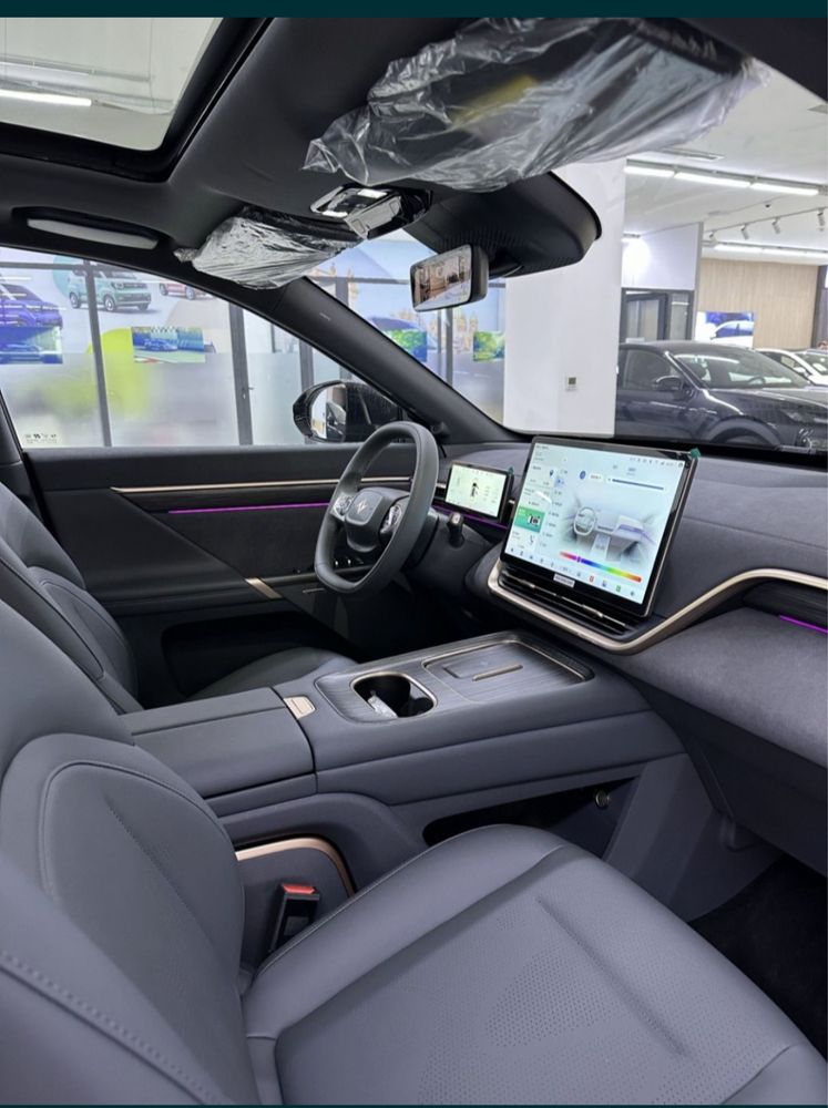 Dongfeng Ep 008 Hybrid  bor FULL