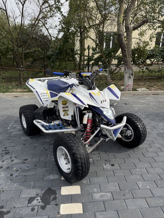 Suzuki Ltz numar negru