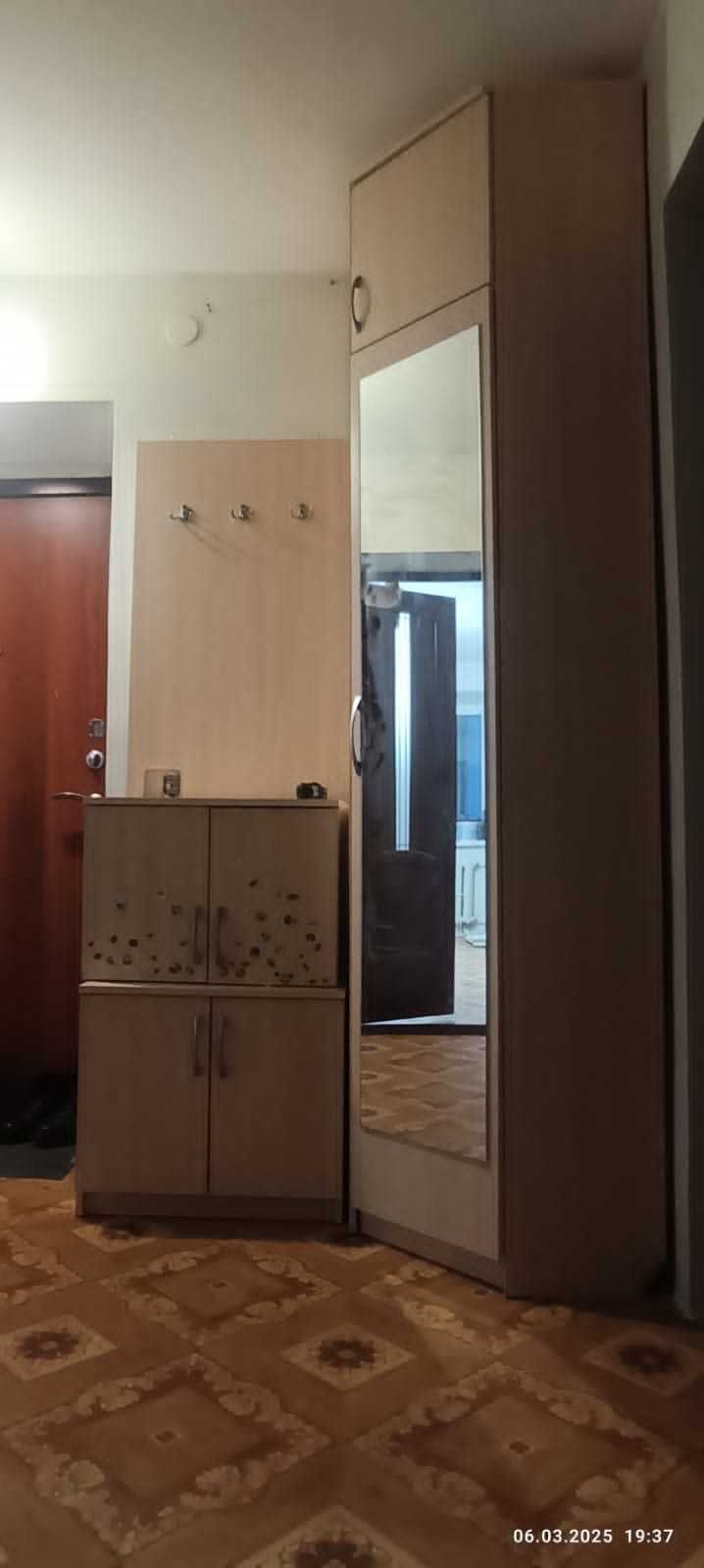 Шкаф прихожий бу