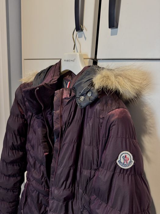 Geaca moncler visiniu