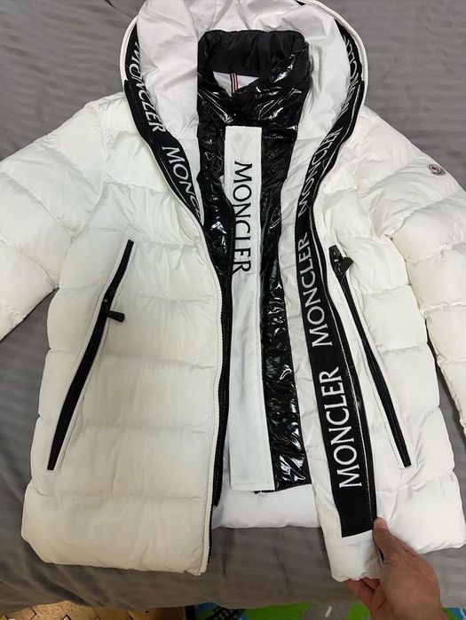 Moncler мъжко яке