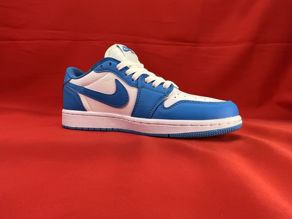 Nike Air Jordan Low Unc 40 41