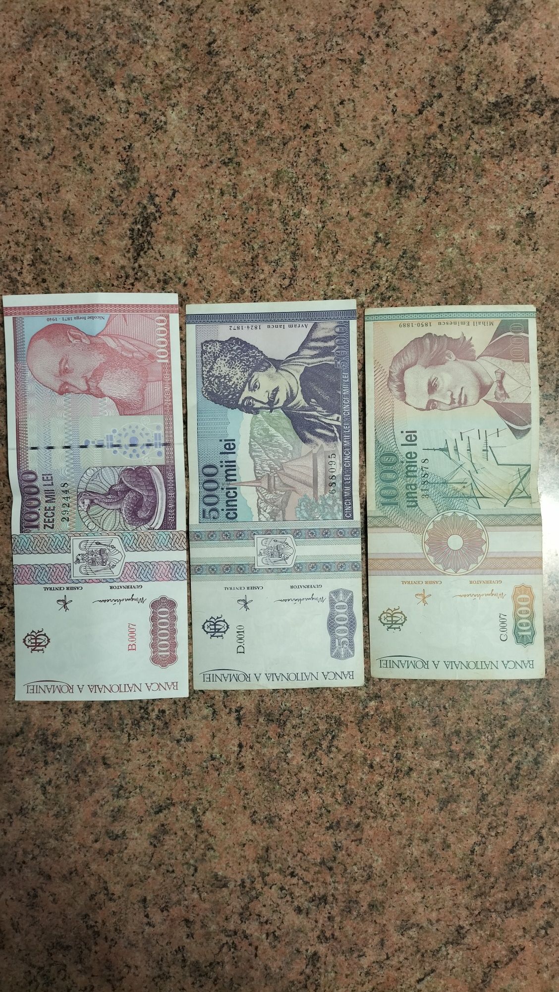 Banii vechi  din anii 1990 -1995