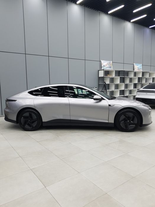 Jiyue Jidu Robo 07. Elektro 660km.