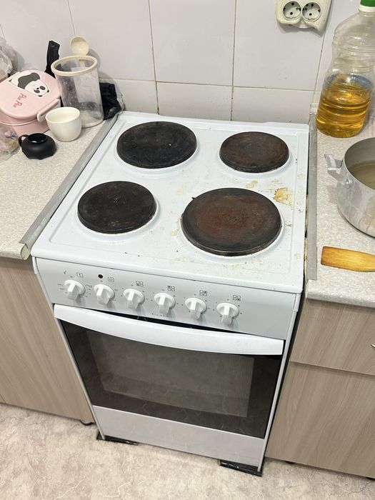 Продаю плиту электрическая