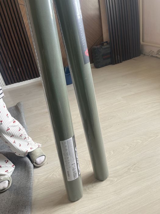 Обой 2 штук новый