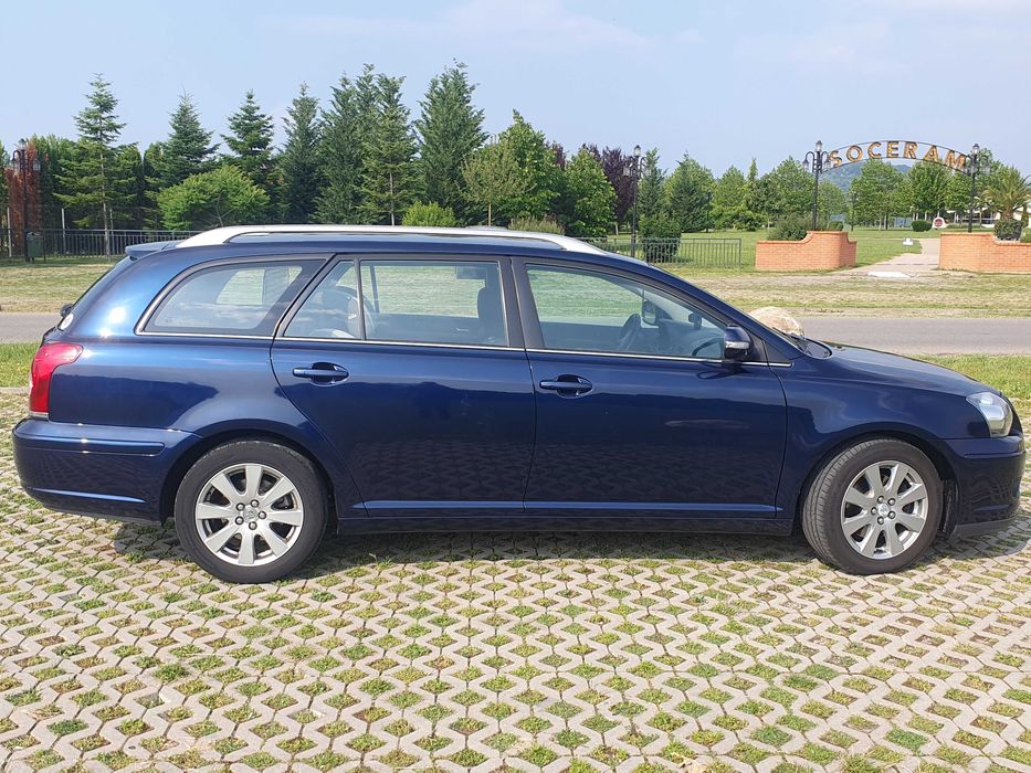 Toyota Avensis 2.0 D4D - primul proprietar