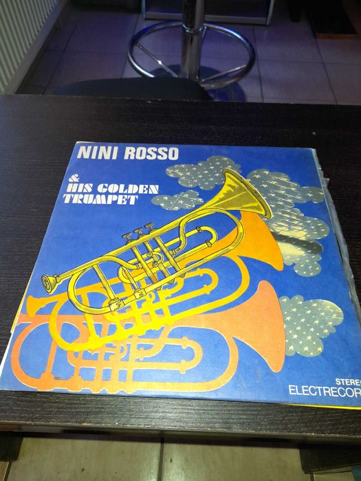 discuri vinil in stare foarte buna