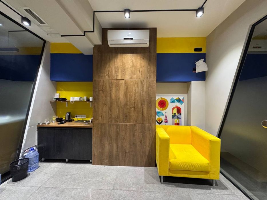 Срочно аренда офис с Мебелью 4 комнаты метро Гафур Гулям Себзор 24/7