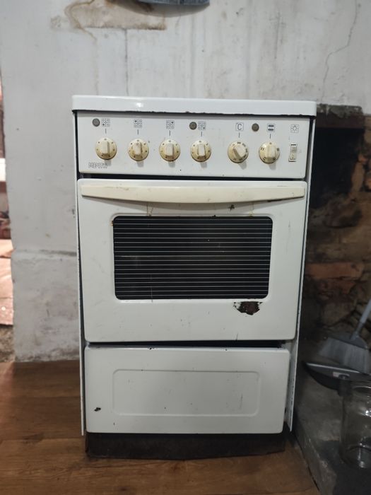 Продается плита электрическая