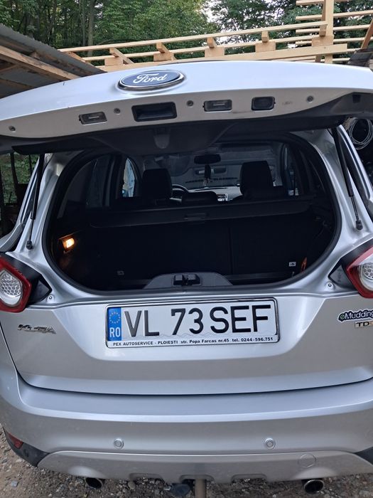 FORD Kuga Titanium2
