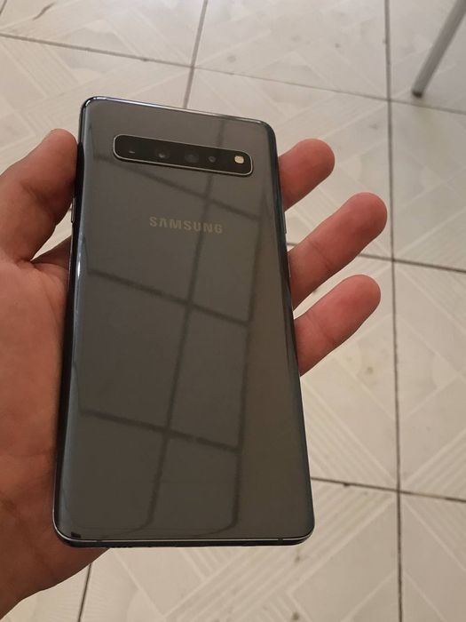 Samsung galaxy s10+5g