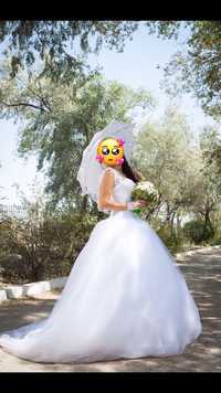 Продам шикарное свадебное платье