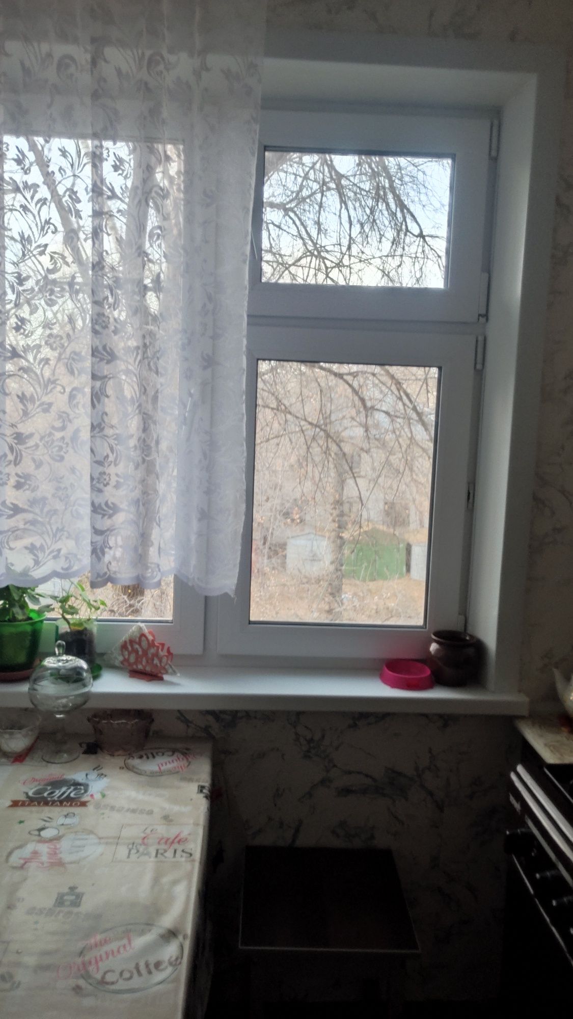 Продам 2 комнатную квартиру в районе Завода Зенит.