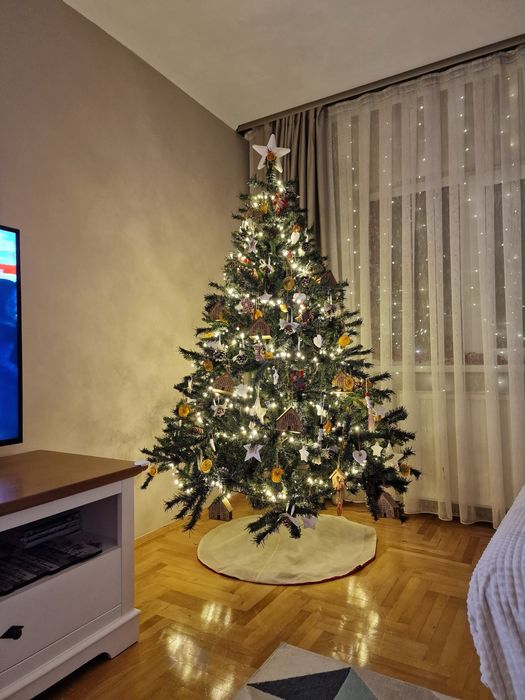 Brad artificial 210 m stare foarte buna