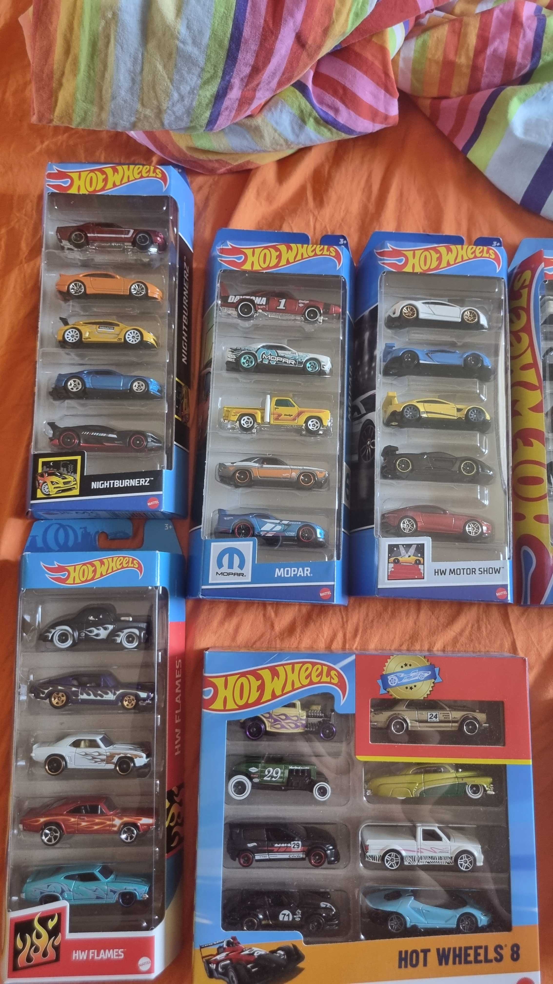 Hot Wheels 5-pack