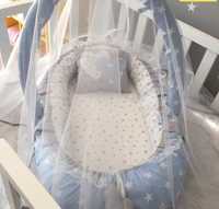 Baby nest BLUE STAR din bumbac organic cu arcada si plasa protectoare