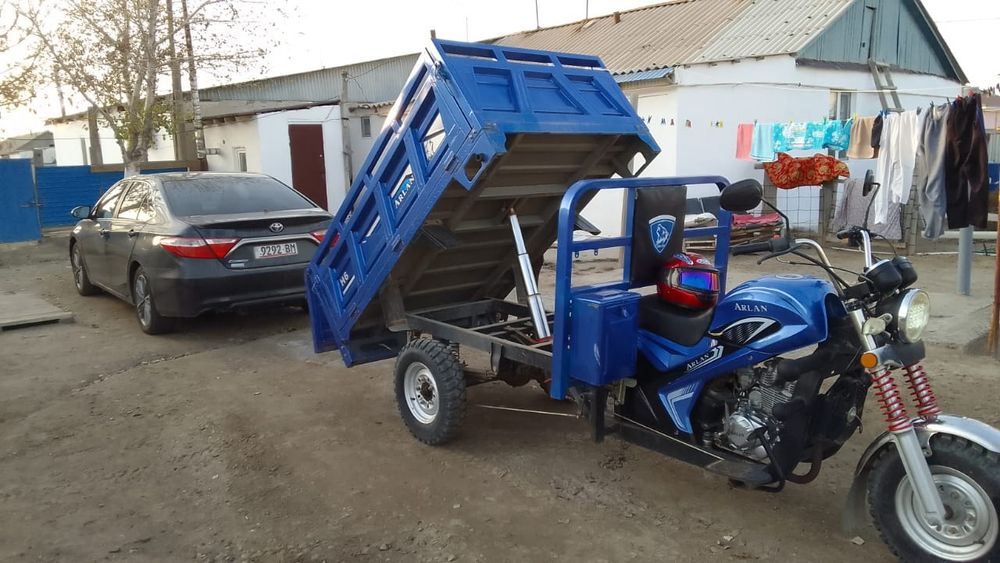 Продаётся трицикл. Самосвал