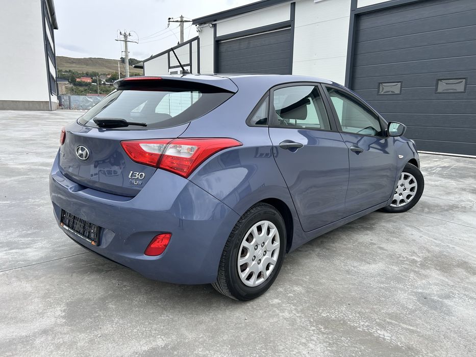 Hyundai I30//Euro5//Diesel//Manual 6+1