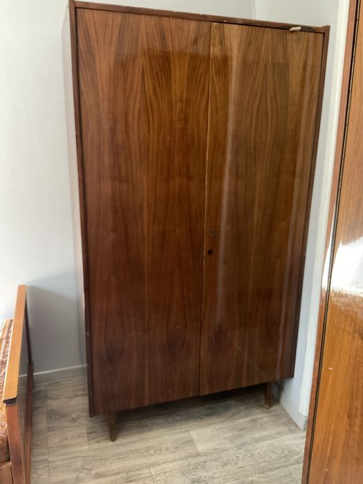 Продам шкафы ,  стенка в зал.