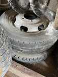 Ford transit 185/75/16