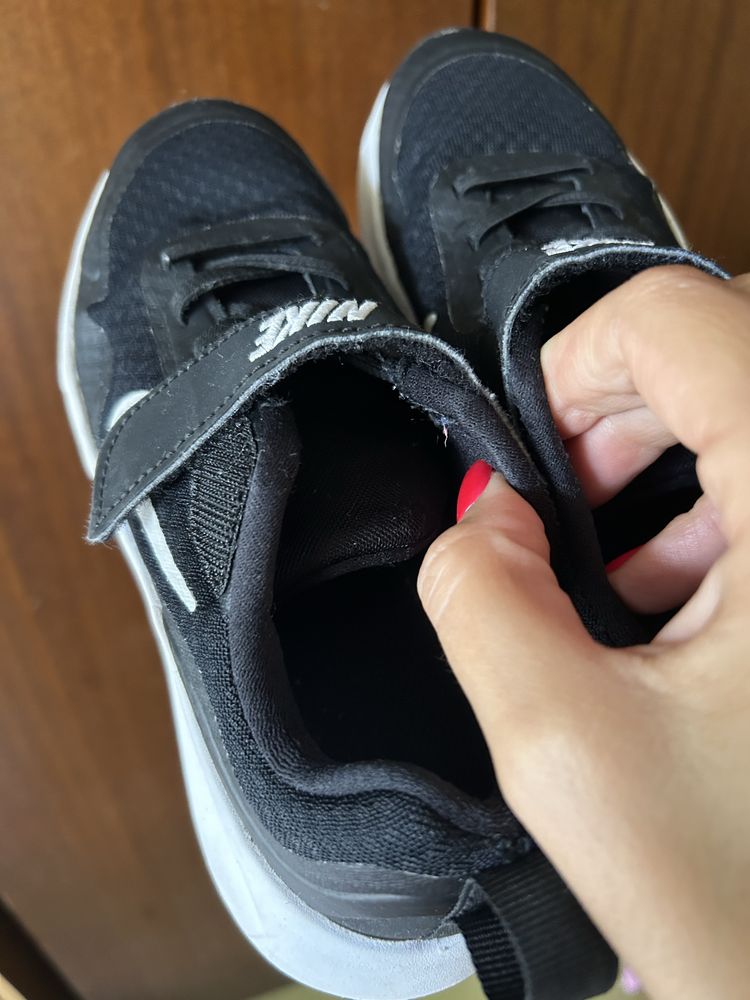 Детски маратонки Nike номер 32
