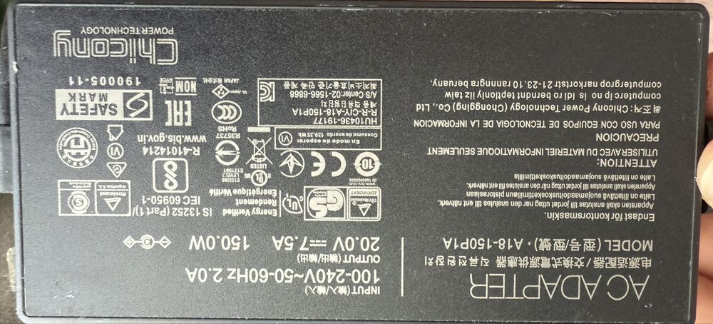 Laptop ASUS ROG Strix G512LI