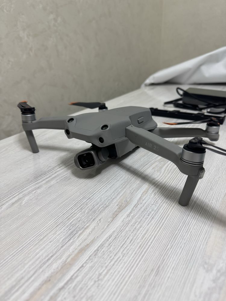 DjI air 2s FLY More Combo