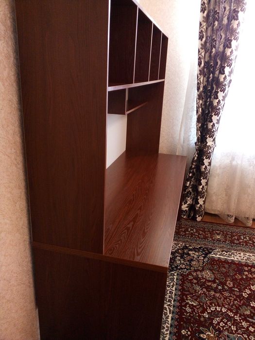 Большой стол с полками как стенка,европейский МДФ размер 185х180х65см