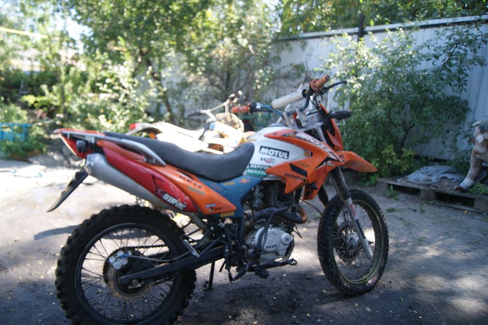Продам мотоцикл Эндуро