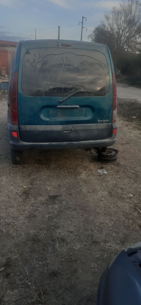 Reno kango 1.4  benzin/Рено канго 1.4 на части
