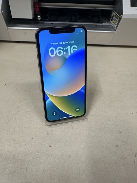 Iphone x / 128 gb / garantie