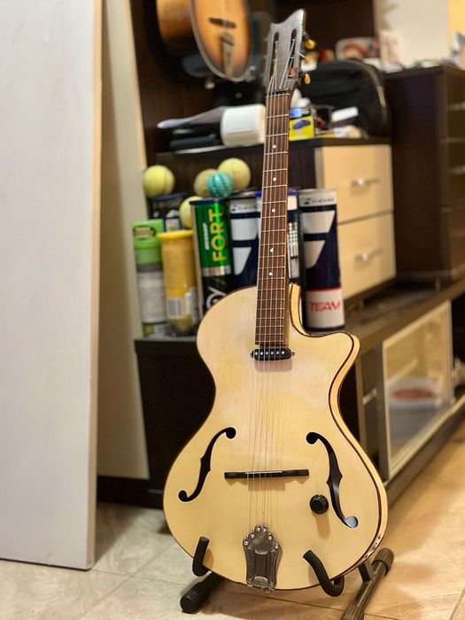 Стара италианска китара