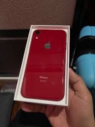 iphone XR. red edition