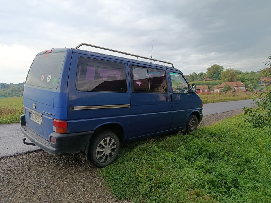 Vw Transporter  1.9 cu turbo 8+1