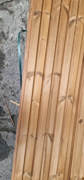 Riflaj din pin nordic termotratat 3d