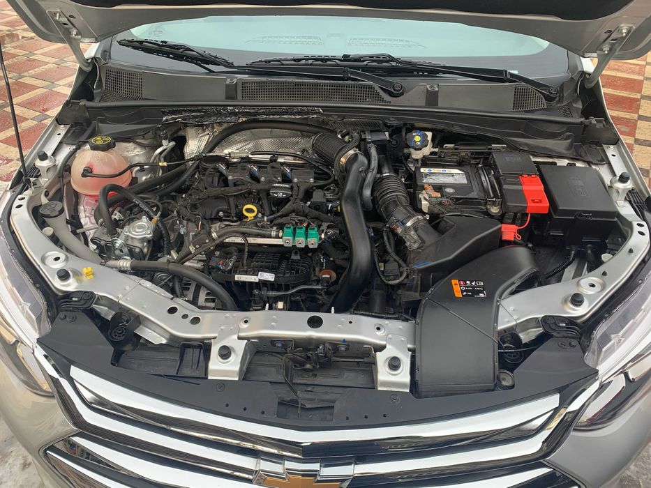 Chevrolet Onix Premier 2 Turbo AT