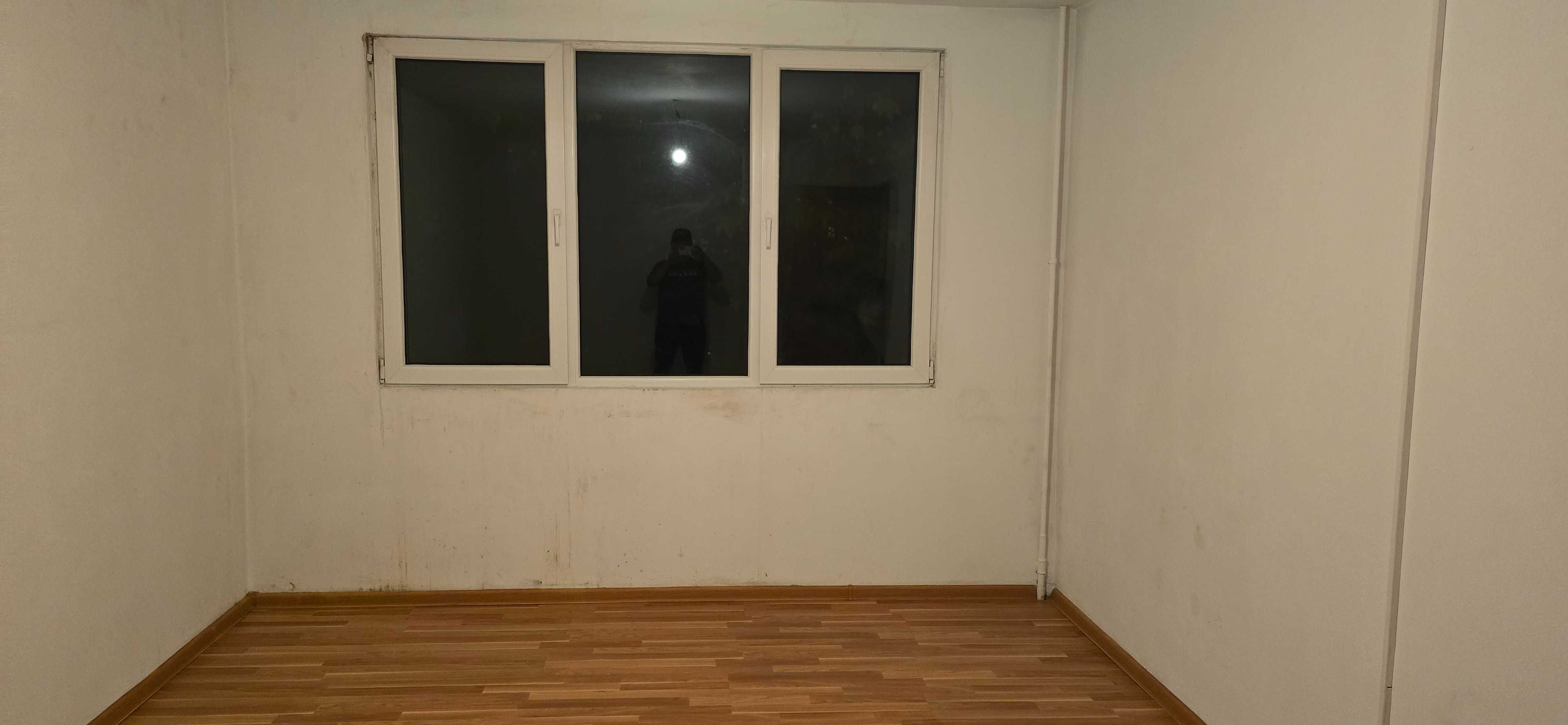 Vând apartament 2 camere comf 1