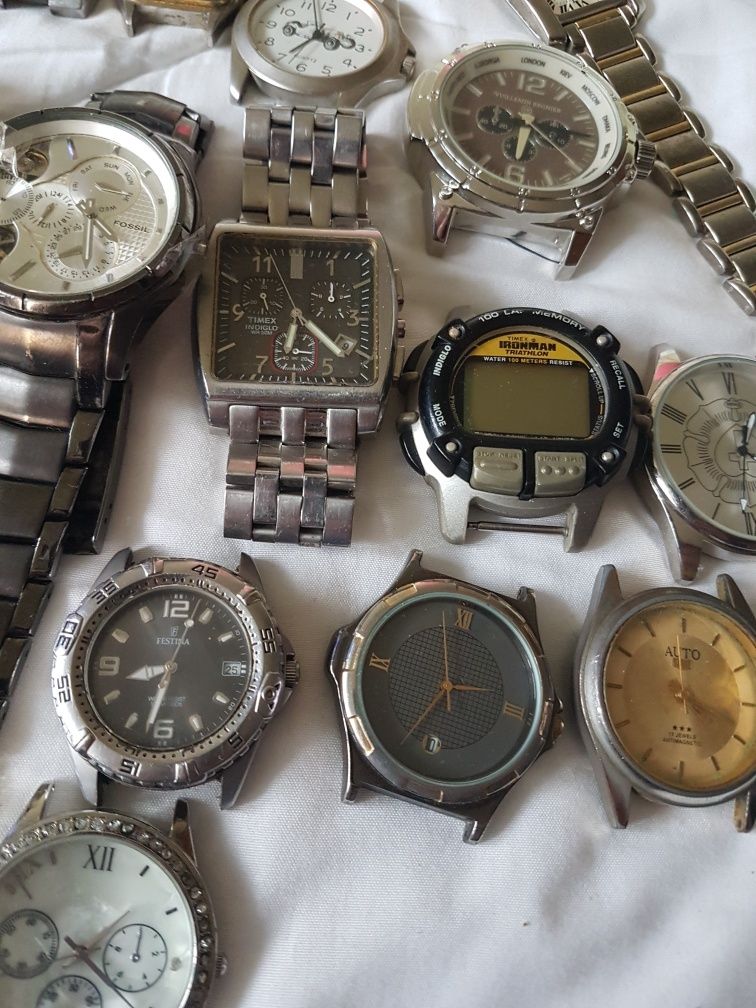 Lot 27 ceasuri diferite branduri