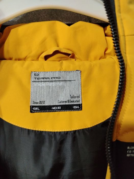 Продам желетку terra pro