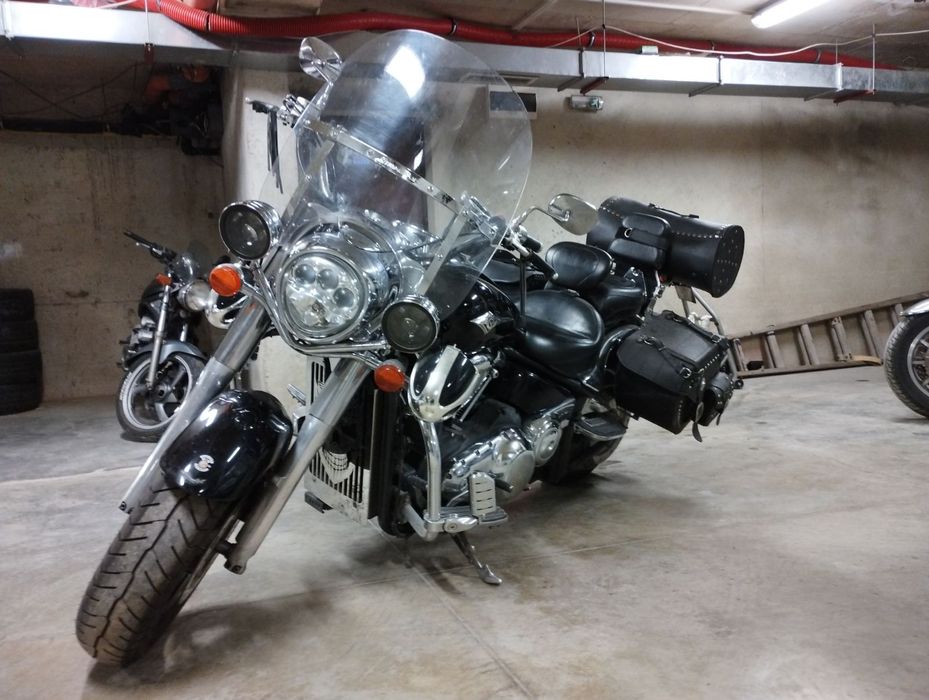 Продава се изгодно Kawasaki vulcan 2000 кубика