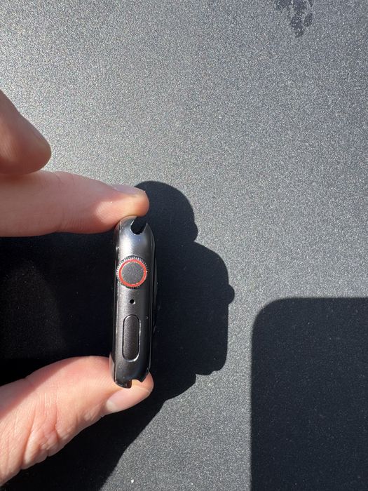 Apple Watch SE midnight Cellular 44mm